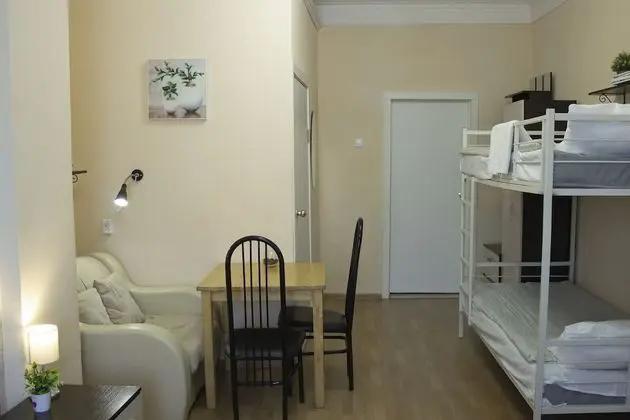 Standard Dört Kişilik Oda, Birden Çok Yatak, Sigara İçilmez