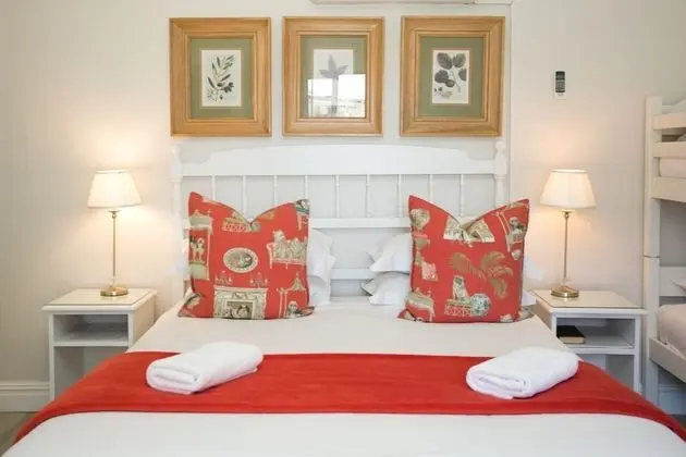 Deluxe Oda, 1 Yatak Odası (Deluxe Room Queen + Bunker + Bunker)