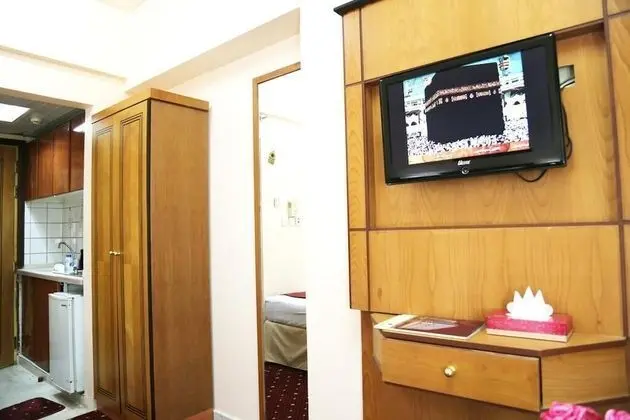 Üç Kişilik Oda
