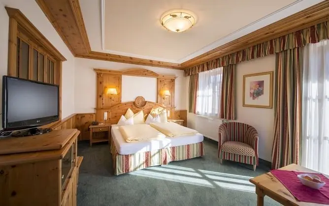 Deluxe Tek Büyük Yataklı Oda, Balkon