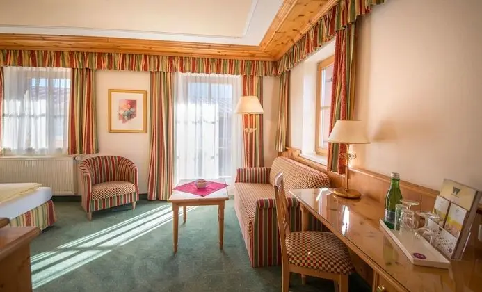 Deluxe Tek Büyük Yataklı Oda, Balkon