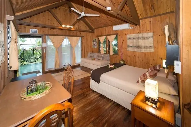 Deluxe Bungalov, Okyanusa Sıfır