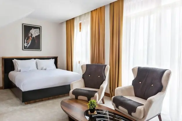 Standard Dört Kişilik Oda