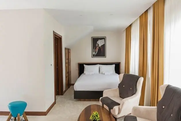 Standard Dört Kişilik Oda