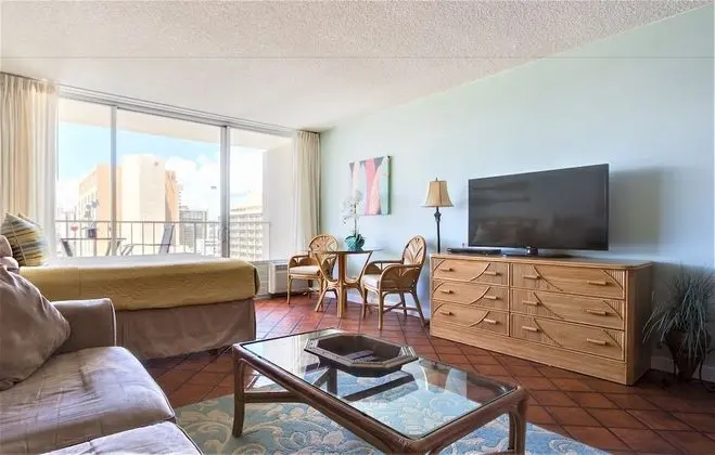#1406 - The Beachcomber Studio with Full Kitchen