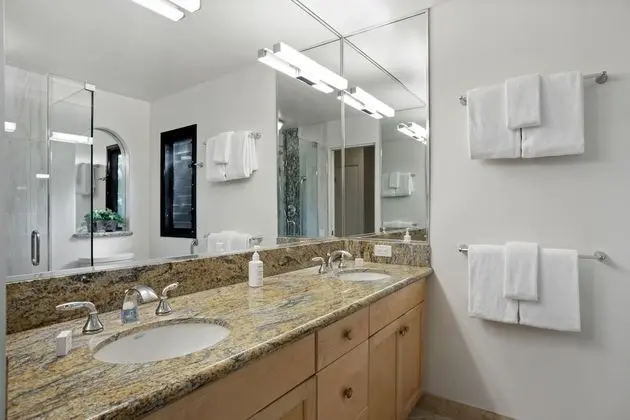 Oda, 2 Yatak Odası, Bahçe Manzaralı (2 Bath)