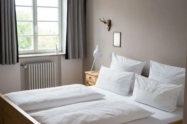 Economy Tek Büyük veya İki Ayrı Yataklı Oda