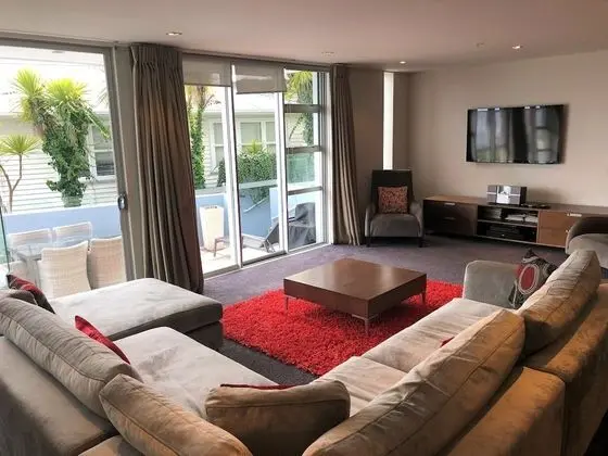 Apart Daire, 3 Yatak Odası, Göl Manzaralı