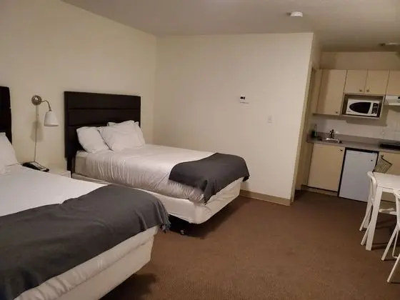 Double kitchenette Suite