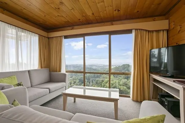 Luxury Villa, Şehir Manzaralı