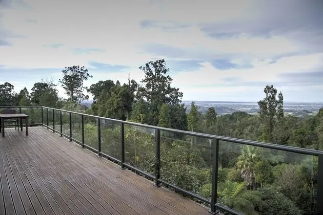Luxury Villa, Şehir Manzaralı