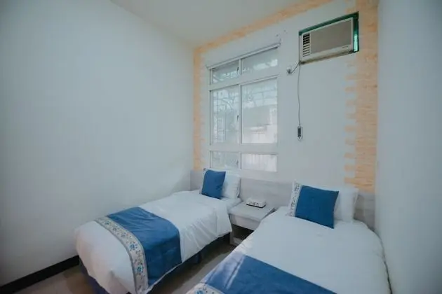 Tek Büyük Yataklı Oda, Ortak Banyo