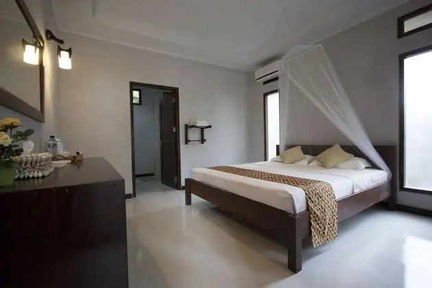 Bungalov, Bahçe Manzaralı