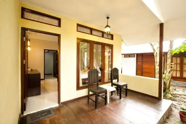 Bungalov, Bahçe Manzaralı