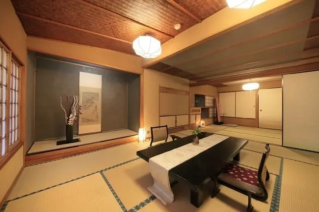 Traditional Oda (Superior Japanese-Style)