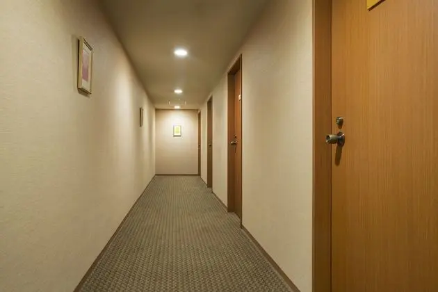 Tek Kişilik Oda, Ortak Banyo