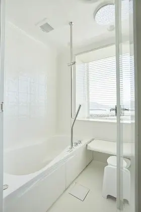İki Ayrı Yataklı Oda (Crew, with Ocean View Bath)