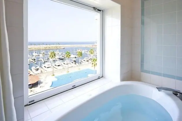 İki Ayrı Yataklı Oda, Sigara İçilmez, Balkon