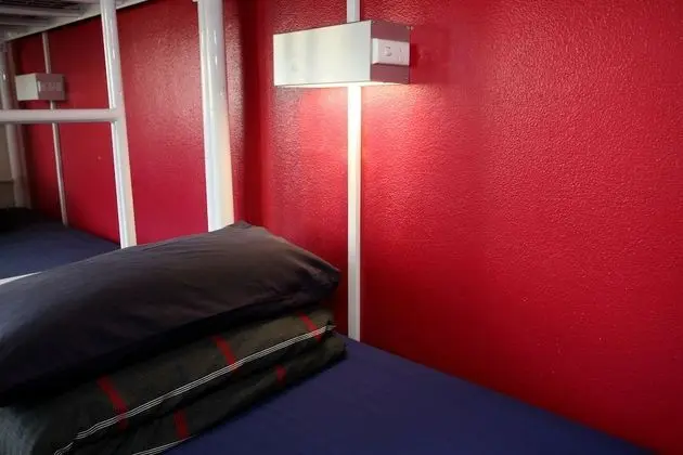 Ortak Ranzalı Oda, Karma Ranzalı Oda (Bed in 10-bed Mixed Dorm)