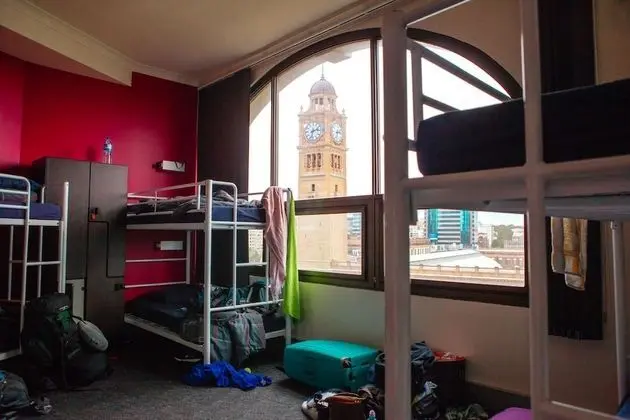 Ortak Ranzalı Oda, Karma Ranzalı Oda (Bed in 10-bed Mixed Dorm)