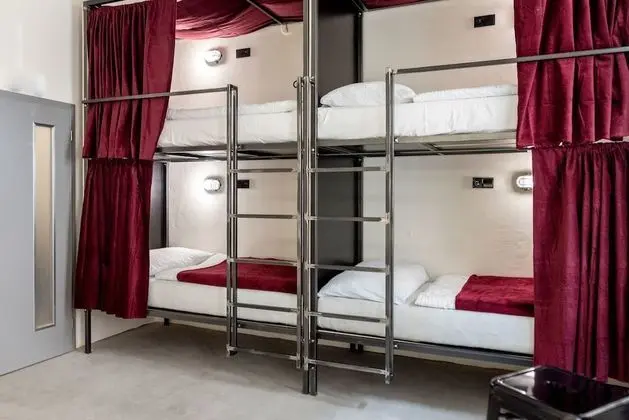 Oda, Ortak Banyo, Şehir Manzaralı (1 bed in 6bed Mixed Dormitory)