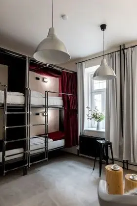 Ortak Ranzalı Oda, Sadece kadınlar için, Ortak Banyo, Avlu Manzaralı (1 bed)