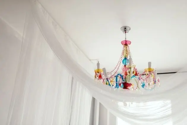 Tek Büyük Yataklı Oda, Balkon (Shared Bathroom)