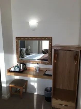 Superior Tek Büyük Yataklı Oda