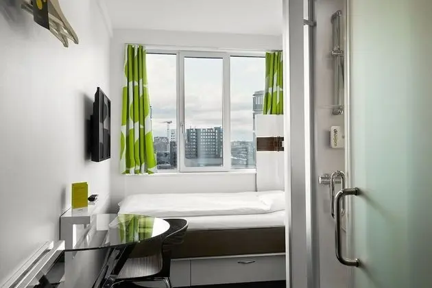 Wakeup Heaven, Partial Habourview