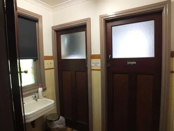 Standard Oda, Sigara İçilmez, Ortak Banyo (Twin Single Shared)