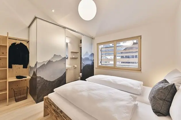 Classic Tek Büyük Yataklı Oda