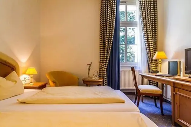 Comfort Tek Büyük Yataklı Oda