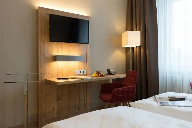 Comfort Tek Büyük Yataklı Oda, 1 Yatak Odası, Bahçeli