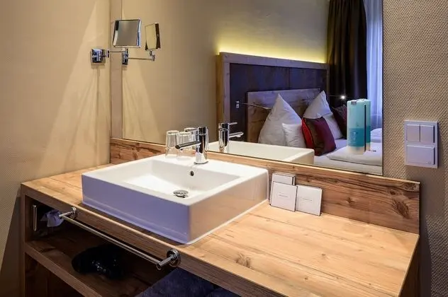 Comfort Tek Büyük Yataklı Oda, 1 Yatak Odası, Bahçeli