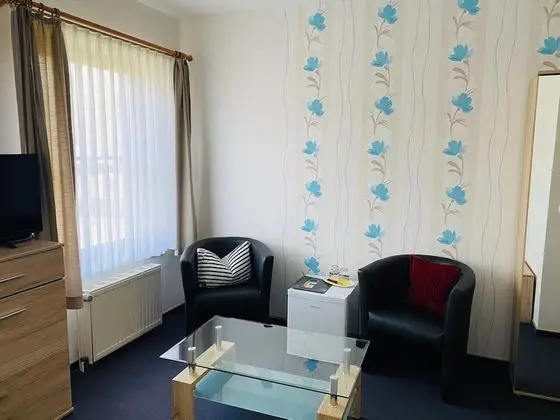 Basic Tek Büyük Yataklı Oda