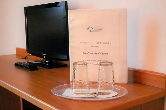 Classic Tek Büyük Yataklı Oda