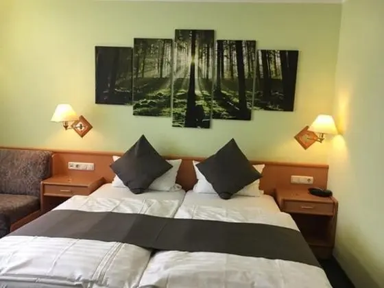 Superior Tek Büyük Yataklı Oda