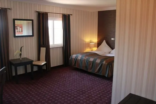 Standard Tek Büyük Yataklı Oda