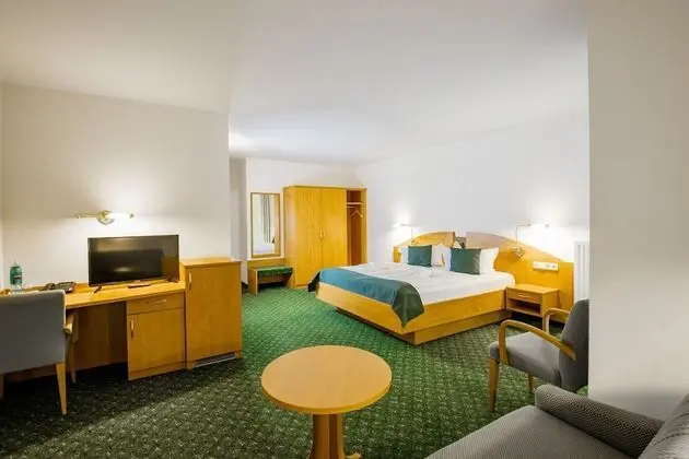 Comfort Tek Büyük Yataklı Oda
