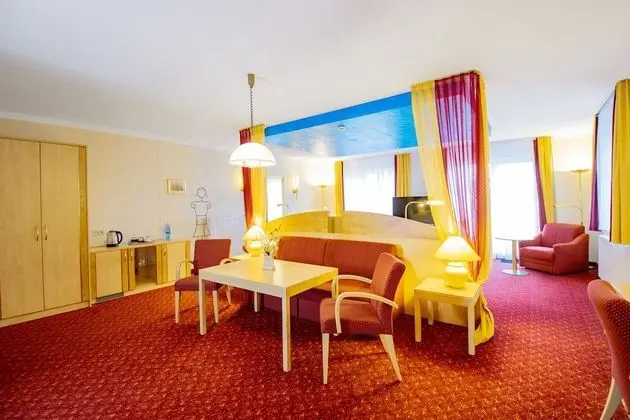 Junior suite with balcony