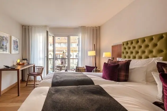 Comfort Tek Büyük Yataklı Oda