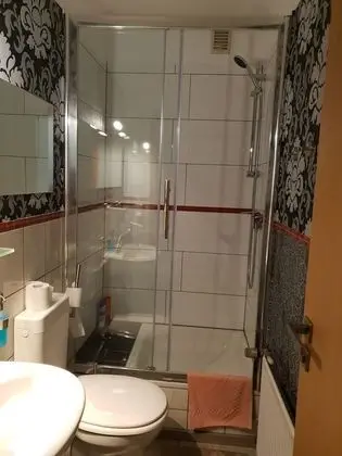 Classic Tek Büyük Yataklı Oda