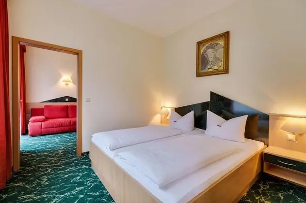 Tek Büyük Yataklı Oda