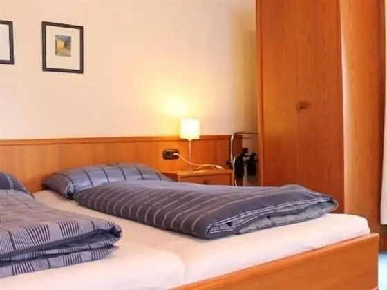 Superior Tek Büyük Yataklı Oda, Banyolu/Duşlu (3+14)