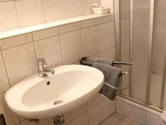 Superior Tek Büyük Yataklı Oda, Banyolu/Duşlu (3+14)