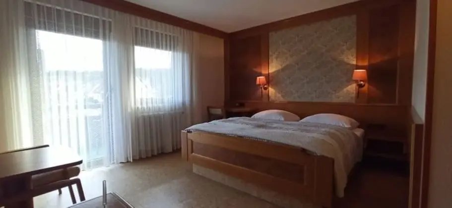 Double Room Comfort Retro with Balcony