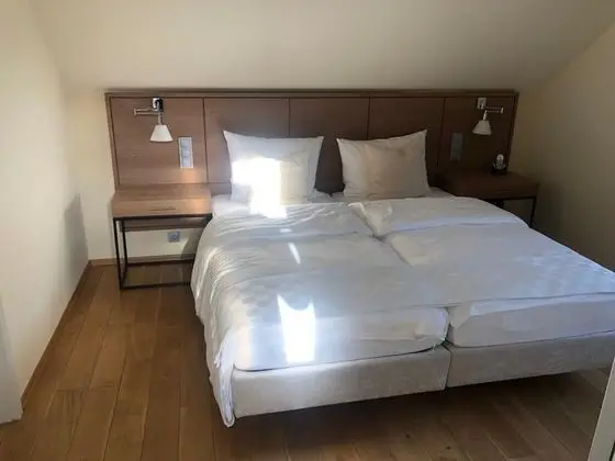 Comfort Tek Büyük Yataklı Oda