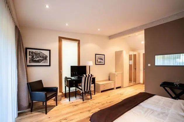 Deluxe Tek Büyük Yataklı Oda