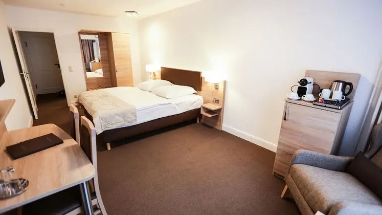 Standard Tek Büyük Yataklı Oda