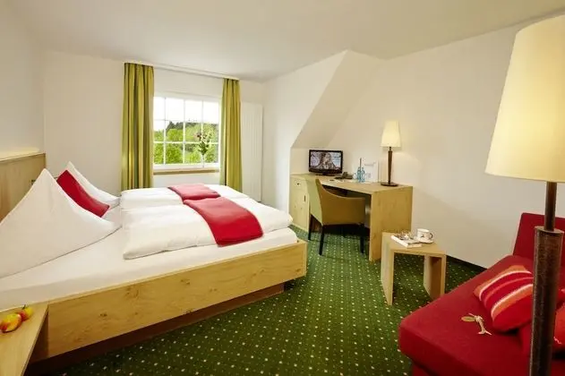 Tek Büyük Yataklı Oda, Sigara İçilmez, Banyolu/Duşlu (Country style)